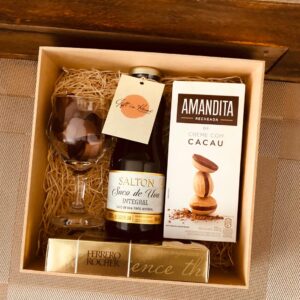 CESTA DE SUCO GOLDEN EXPERIENCE