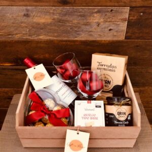 CESTA DE VINHO VERSOS E VINHO
